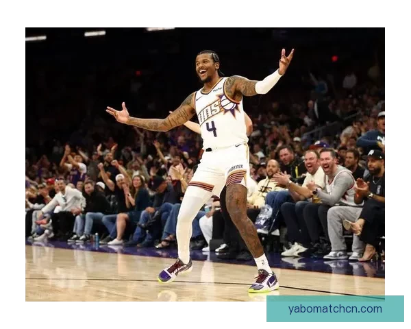 杰伦格林22分钟创纪录 马鲁阿奇首次得分上双亮眼