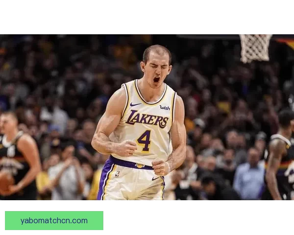 卡鲁索调皮抢水壶哈特机智躲避结果泼满前队友一身水